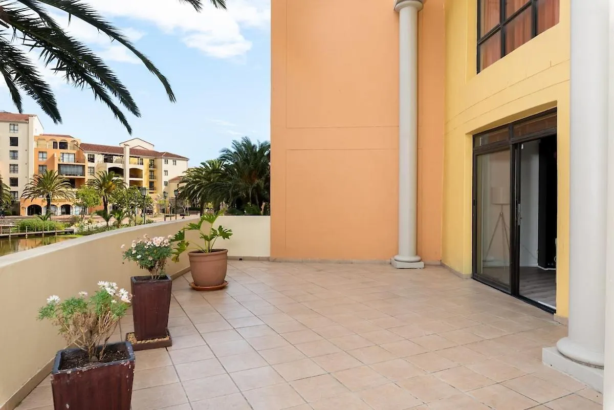 The Island Club Luxury Apartments Cape Town